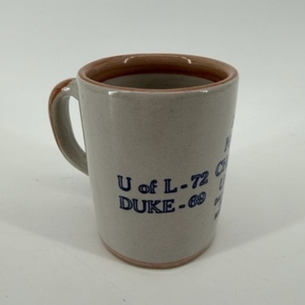Louisville Stoneware 1986 National Champs U of L Cardinals Basketball Mug USA - Picture 3 of 7